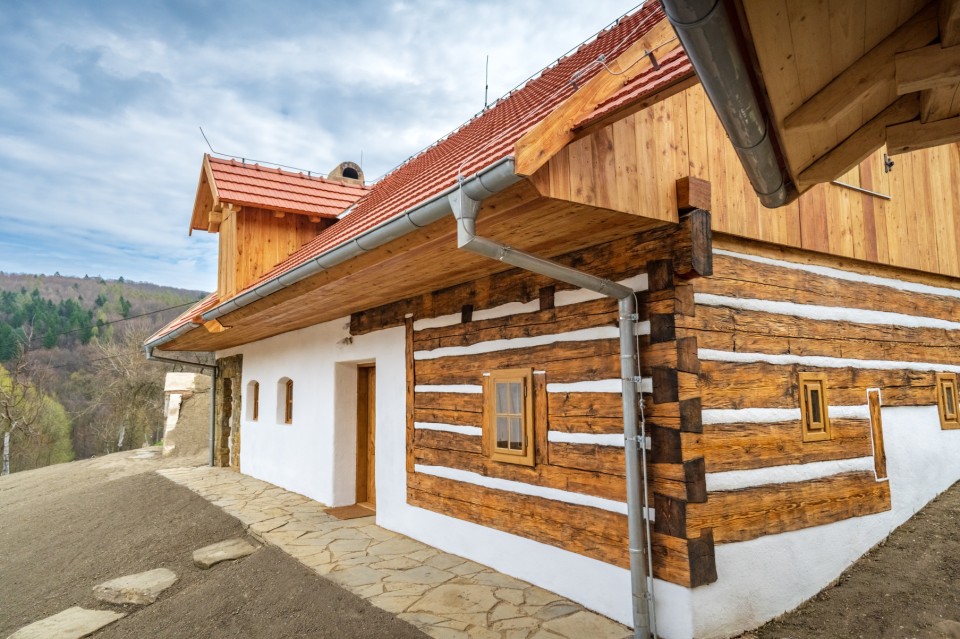 Hospodářské stavení (foto 1)